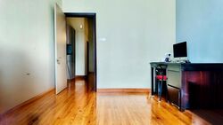 Lempeng Drive (D5), Terrace #500427631